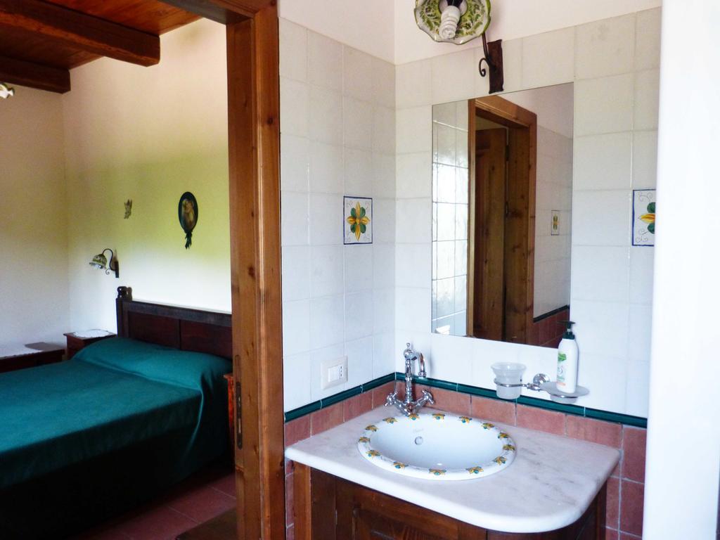 L'Orto Dei Semplici Guest House Mascali Eksteriør bilde